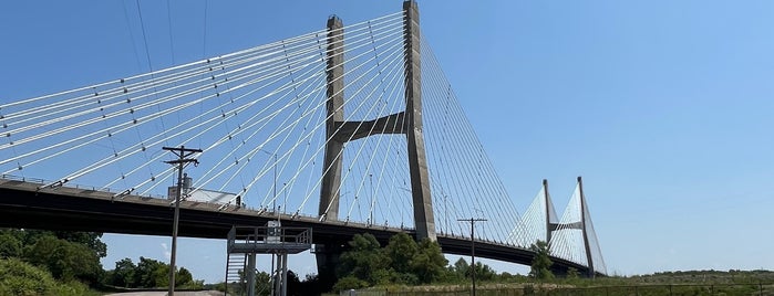 Bill Emerson Memorial Bridge is one of Travels.
