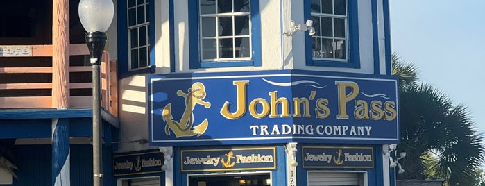 John's Pass Trading Co. is one of Tempat yang Disukai Justin.