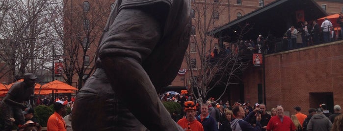 Frank Robinson sculpture by Toby Mendez is one of The Great Baltimore Check In 2012.