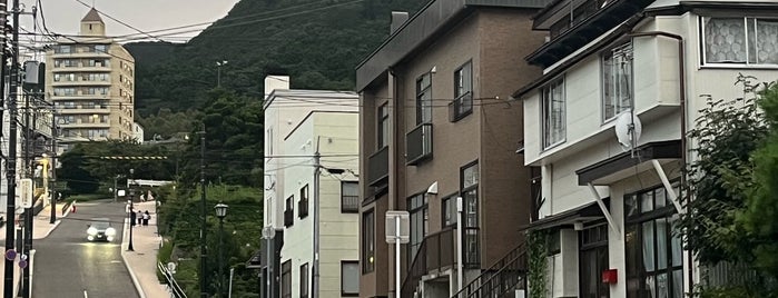 函館山ロープウェイ 山麓駅 is one of @’s Liked Places.