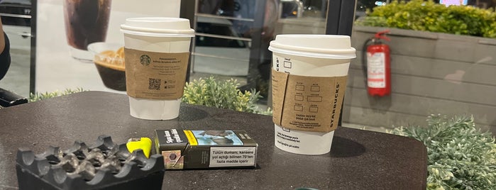 Starbucks is one of Erkan : понравившиеся места.
