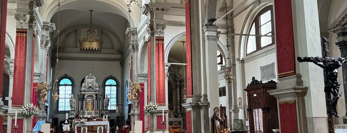 Chiesa di San Martino Vescova is one of Venezia Day 2.