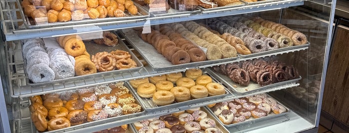 Rolling Pin Donuts is one of San Francisco.