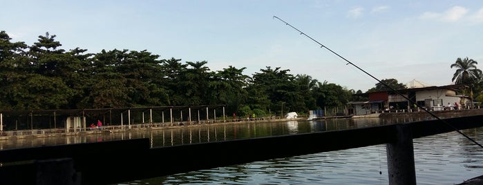 Kolam Memancing Ikan Kota Kemuning is one of สถานที่ที่ ꌅꁲꉣꂑꌚꁴꁲ꒒ ถูกใจ.