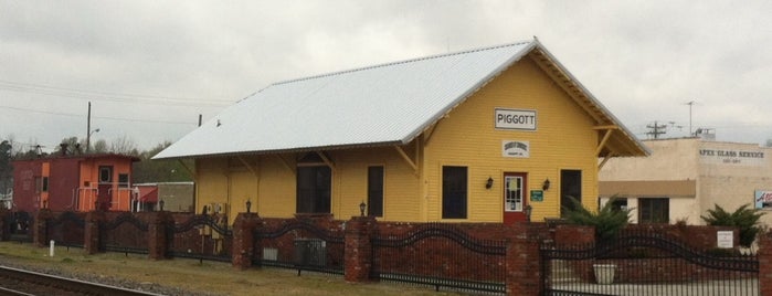 Piggott Chamber of Commerce is one of North Arkansas Meanderings (NC/NE).