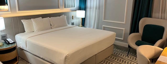 Dylan Hotel is one of NYC 2019.