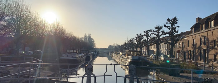 Sluis Coupure is one of Brugge.