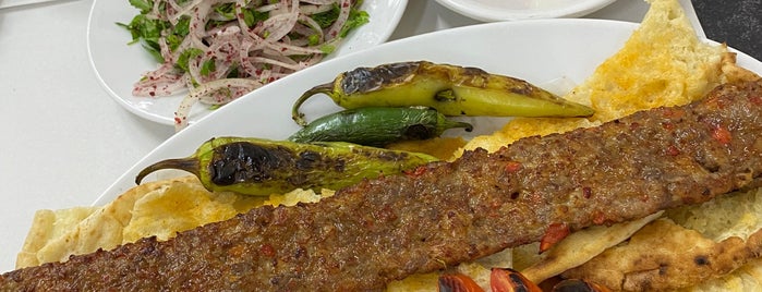 İştah Kebap Salonu is one of สถานที่ที่บันทึกไว้ของ Deha.