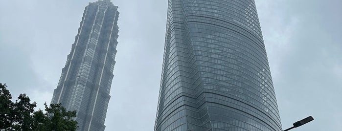 Shanghai Tower is one of Шанхай.