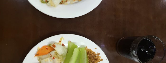 Cơm ABC is one of Hanoi food.