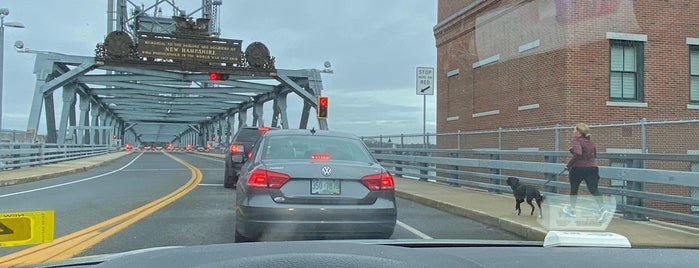 Memorial Bridge is one of Must-visit Great Outdoors in Portsmouth.