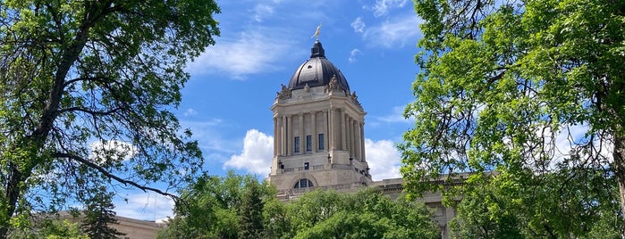 Manitoba Legislative Building is one of City Guide: Winnipeg.