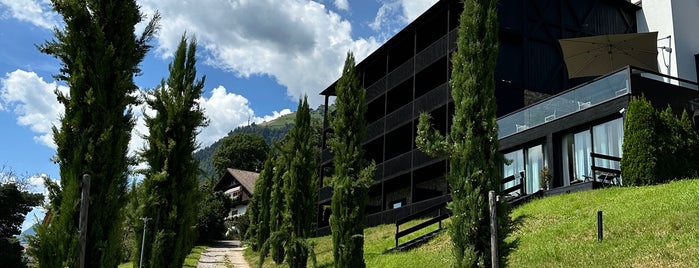Küglerhof Panoramic Lodge is one of Hotels Diverse.