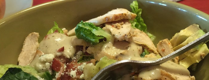 Panera Bread is one of The 11 Best Places for Chicken Noodle Soup in Memphis.