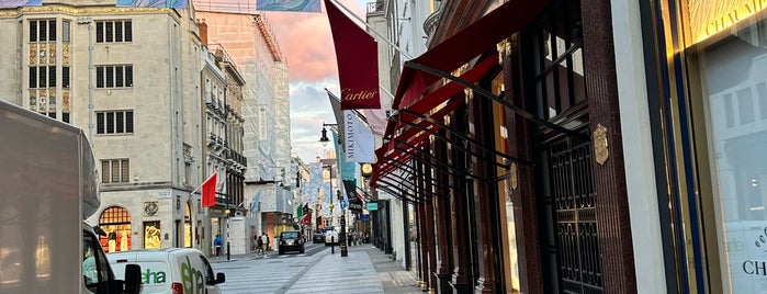 Bond Street is one of 1001 reasons to <3 London.