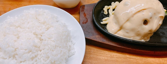 ハンバーグレストランまつもと is one of tokyokohama to eat.