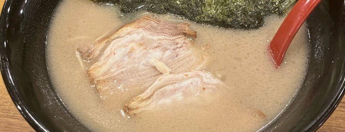 博多ラーメン本丸亭 刈谷店 is one of ラーメン同好会・三河支部.