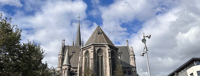 Molenbeek-Saint-Jean / Sint-Jans-Molenbeek is one of Reise.