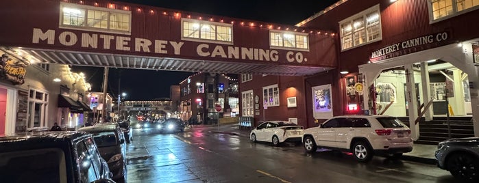 Downtown Monterey is one of Kalifornien.