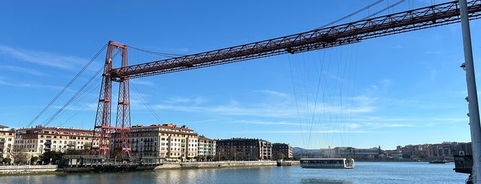 Puente Bizkaia is one of arquitectura.