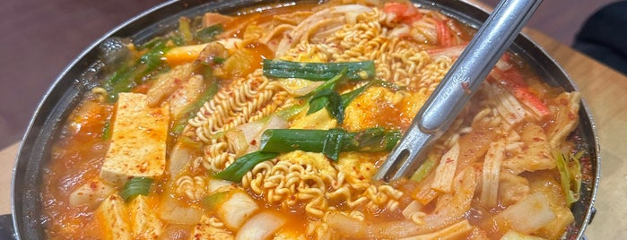 Yangji Gamjatang is one of Ktown food.