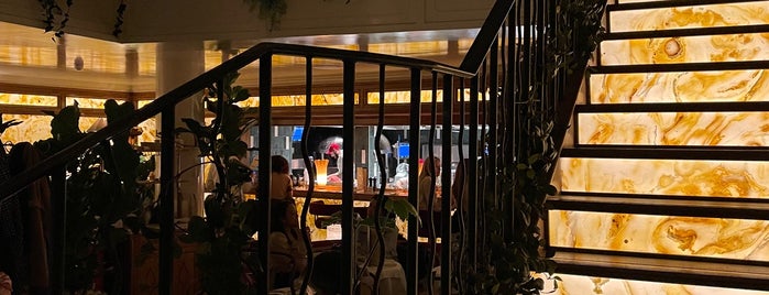 Jacuzzi is one of LDN - Restaurants.