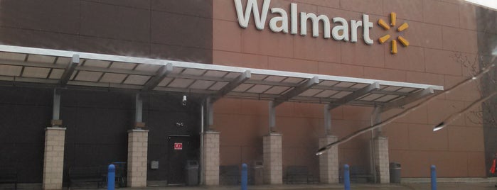 Walmart Supercenter is one of Let's go shopping!.