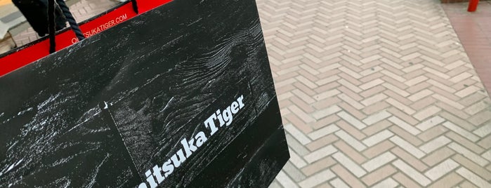 Onitsuka Tiger is one of Yarn’s Liked Places.