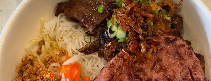 Saigon Bistro is one of Life in the Heights.