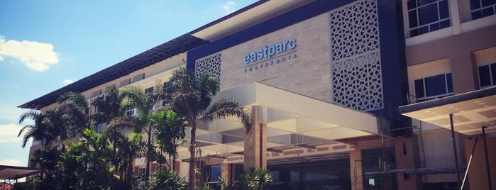 Eastparc Hotel Yogyakarta is one of Yogyakarta.