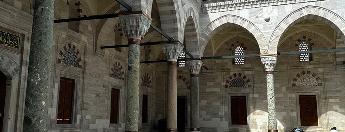 Moschea di Bayezid II is one of Istanbul.