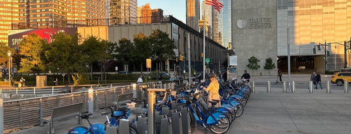 Citi Bike Station is one of USA NYC Bicycle Shops.