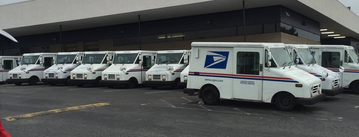 US Post Office is one of Doug's Birthday.