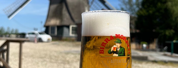 Molen Hollandia (Bistro De Molen) is one of I love Windmills.