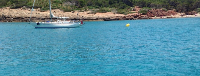 Playa Grande de Algayerens is one of Menorca On Tour.