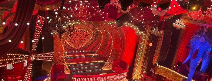 Moulin Rouge is one of London 🎡 October 2022 ✔️.