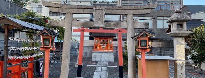 若宮八幡宮社 is one of 京都府東山区.