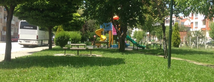 Yeşiltepe Parkı is one of Posti salvati di Erman.