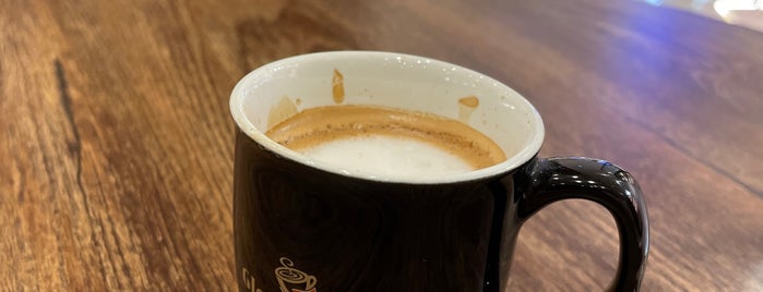 Gloria Jean's Coffees is one of Dubai 2.