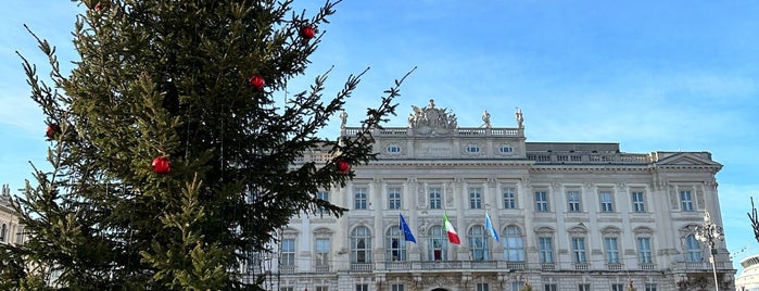 Piazza Ponterosso is one of Trieste Trip.