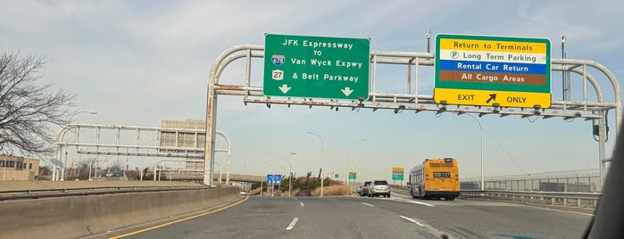 Crowne Plaza JFK Airport New York City is one of Southern Jets Innanashional Layover Hotels.
