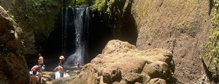 Suwat Waterfall is one of Bali ubud.
