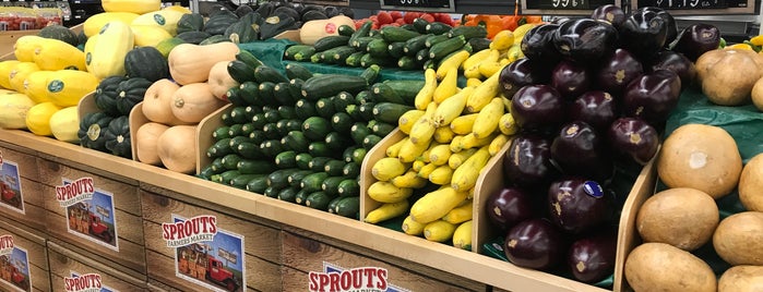 Sprouts Farmers Market is one of Raw Food Restaurants in Las Vegas,NV.