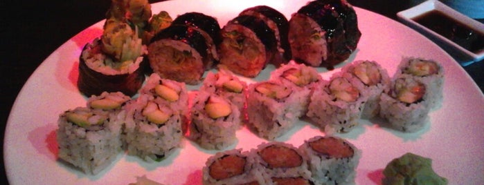 Ahi Sushi is one of Locais curtidos por Ryan.