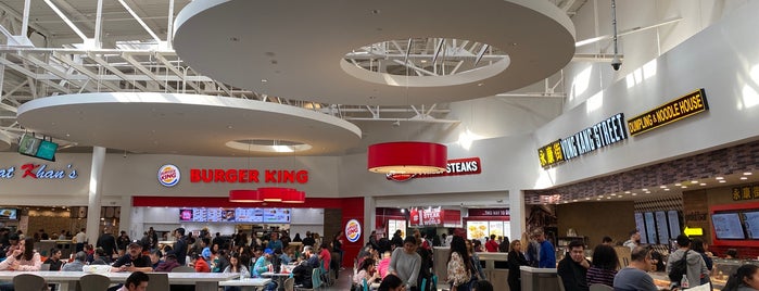 Great Mall Food Court is one of Kimmie's Saved Places.