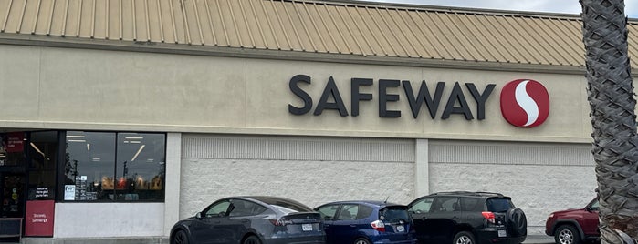 Safeway is one of Grocery Market.