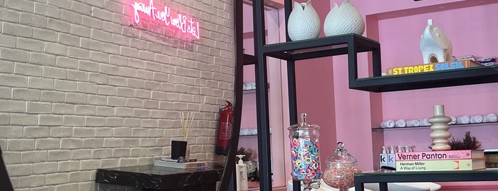 Volume Blow Dry Bar is one of Salon and Nail spa.