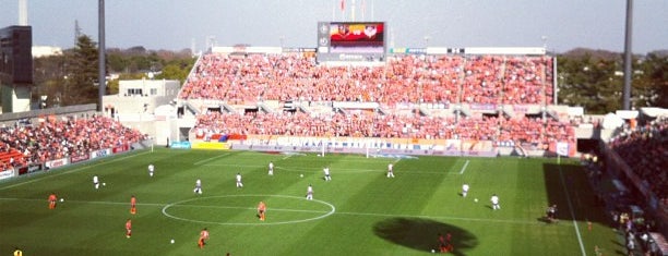 NACK5 Stadium Omiya is one of Jump Around.