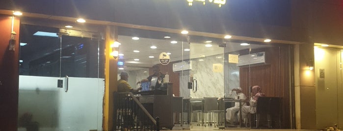 مطعم أصول الكبده is one of Jeddah.