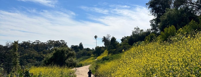 Portola Trail is one of explore LA.